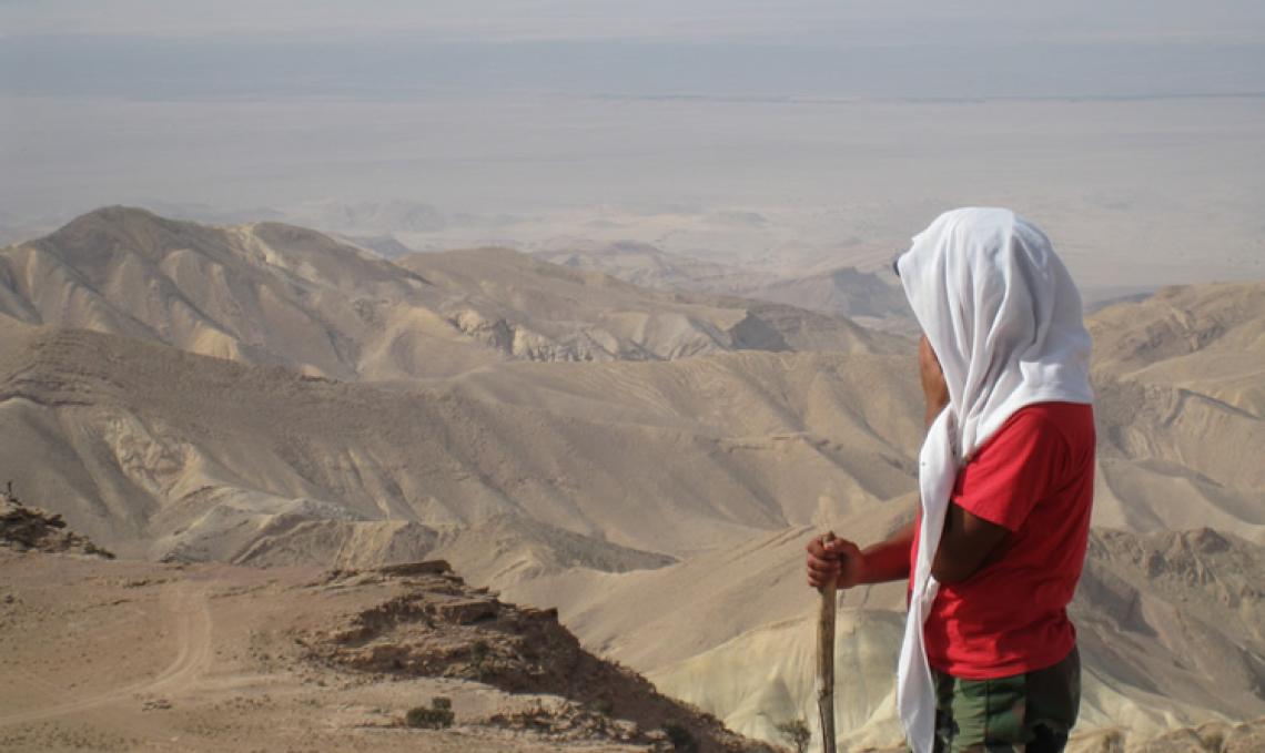 dana-trek-to-petra-trek-across-to-megev-desert.jpg5_.jpg dana-trek-to-petra-dana-village.jpg1_.jpg3