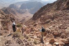 dana-trek-to-petra-dana-village.jpg1_.jpg2